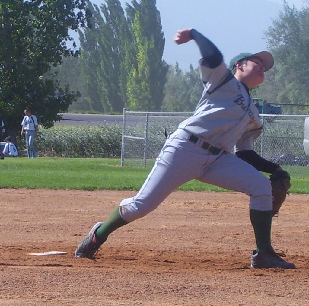 ナックルカーブの握り方と投げ方【リリースのコツを掴む方法】 | 野球の聖典